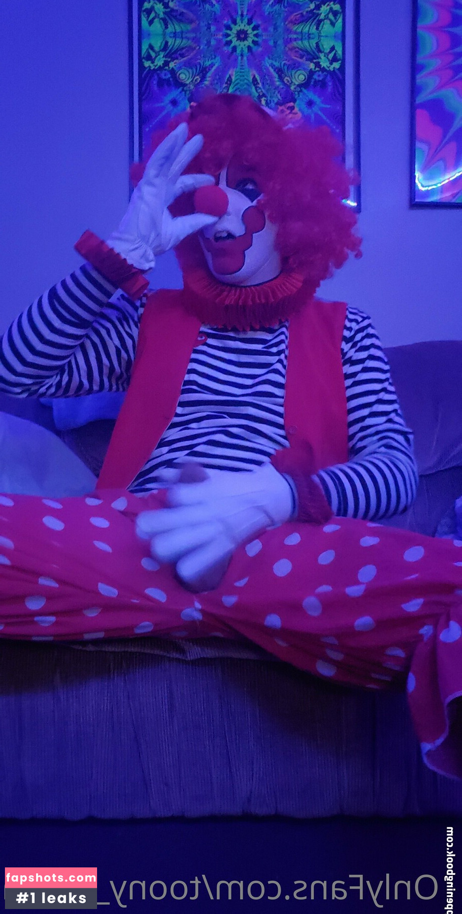 toony_clown Filtración Desnuda OnlyFans Foto #15 - Fapshots