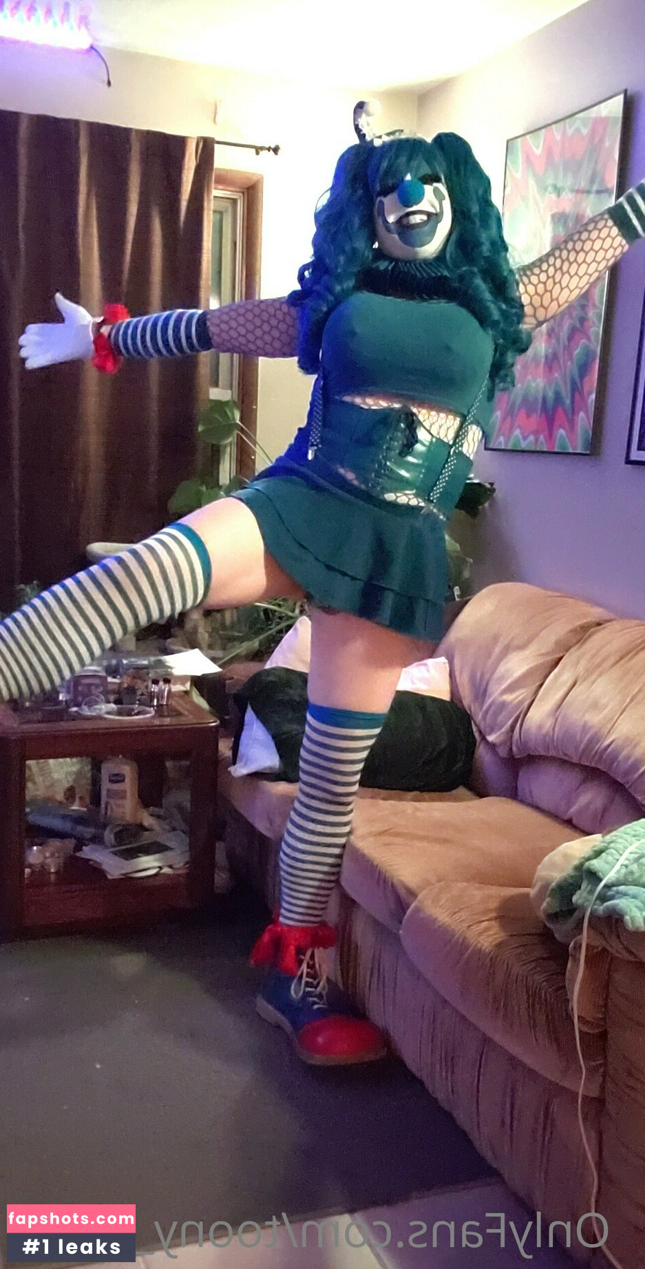 toony_clown Filtración Desnuda OnlyFans Foto #25 - Fapshots