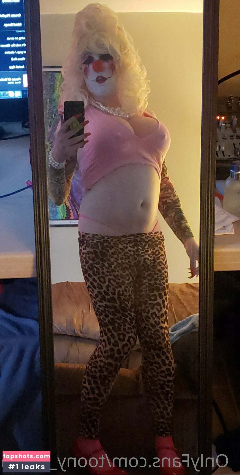 toony_clown Nude Leaks OnlyFans Photos #9 - LeakJerk