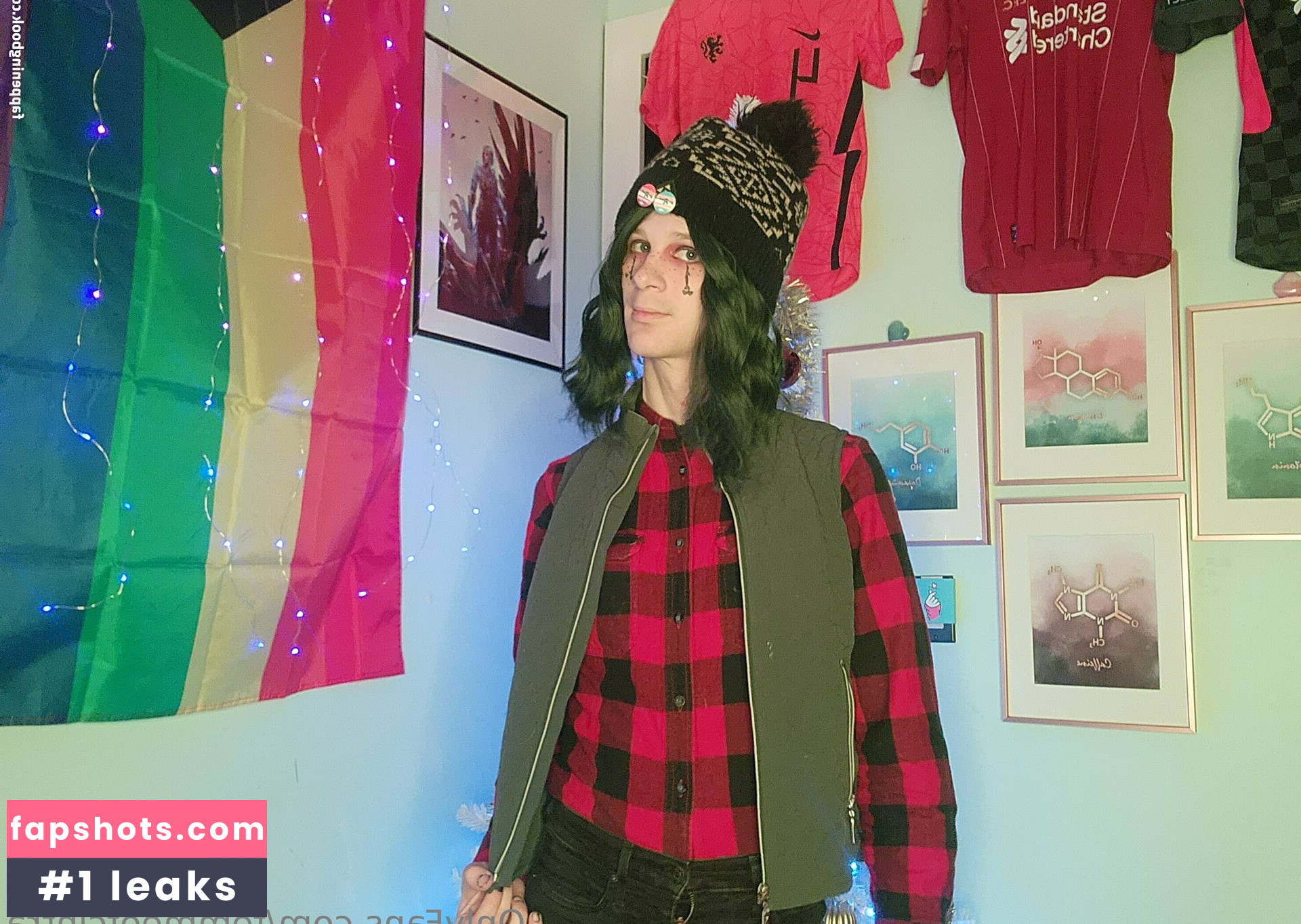 topinaciri nude babe gallery