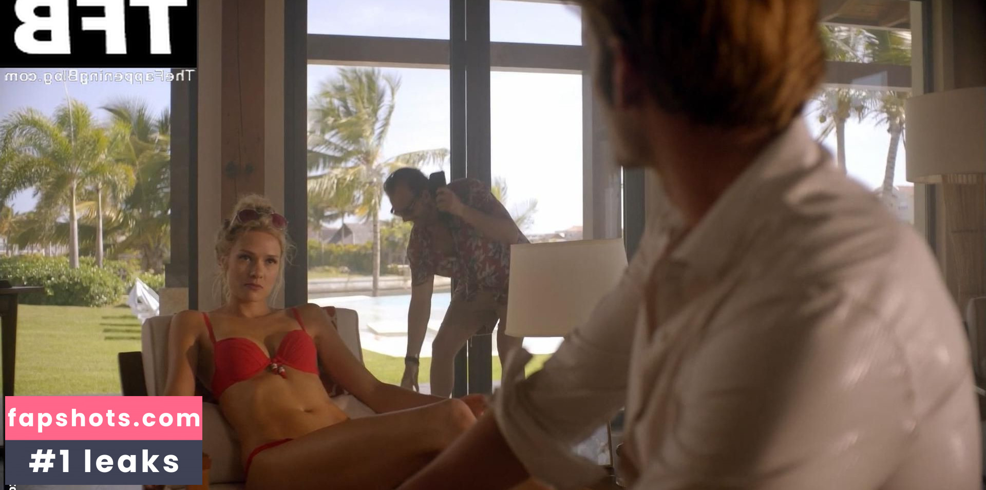 Tori Anderson gallery photo #59