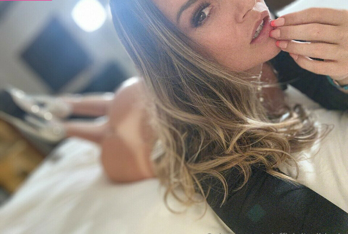 tori-black gallery photo #621