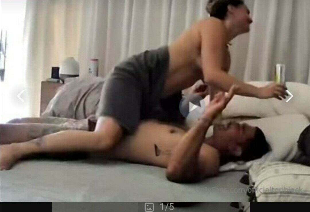 tori-black gallery photo #682