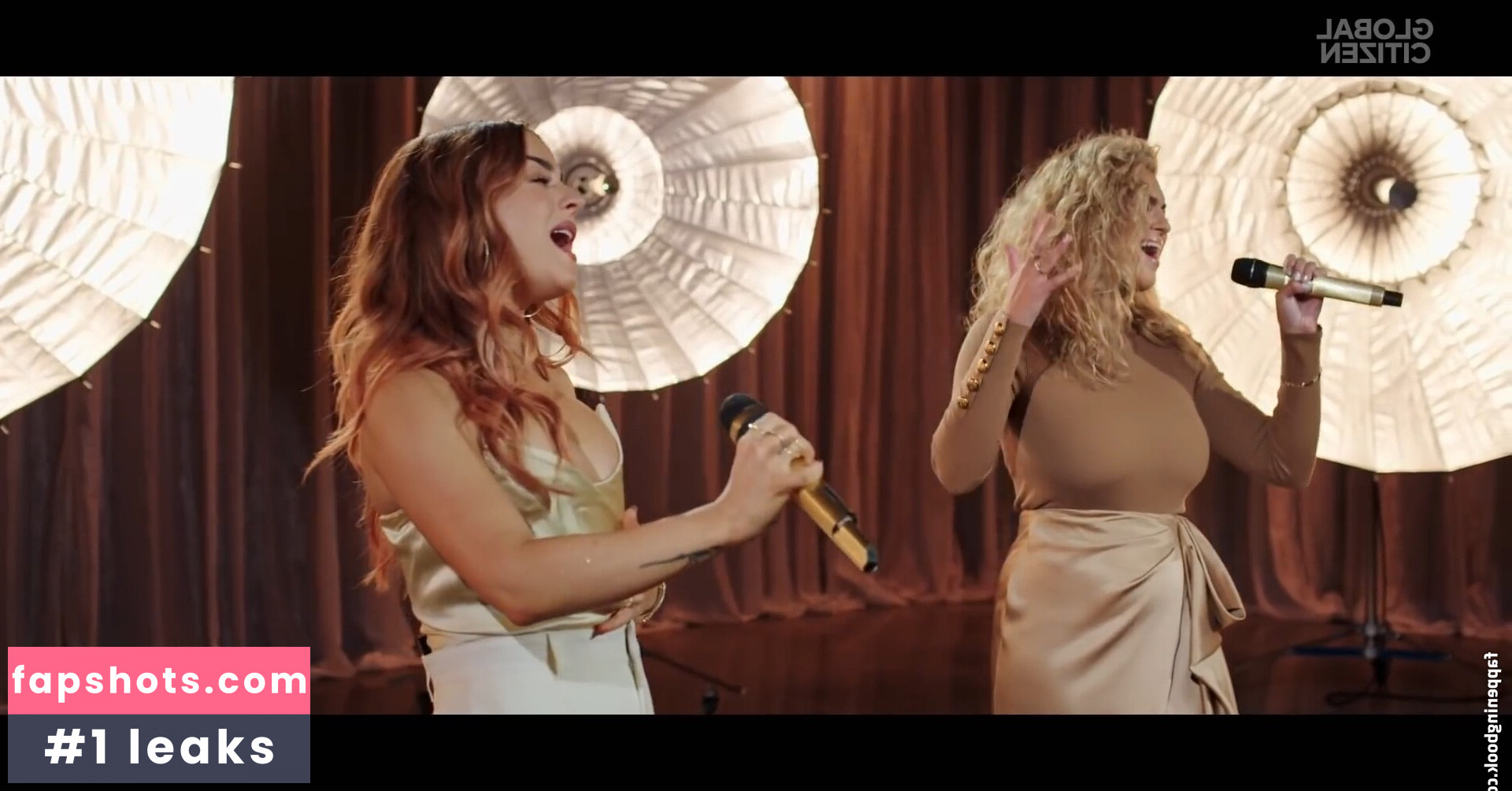 Tori Kelly gallery photo #40