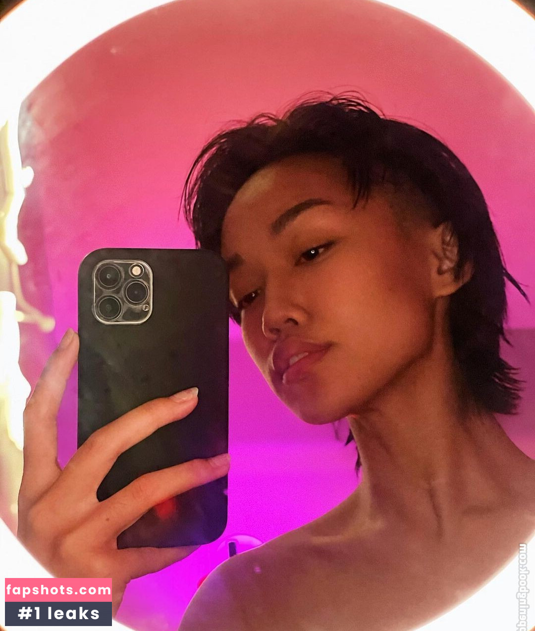 Tori Pareno gallery photo #19