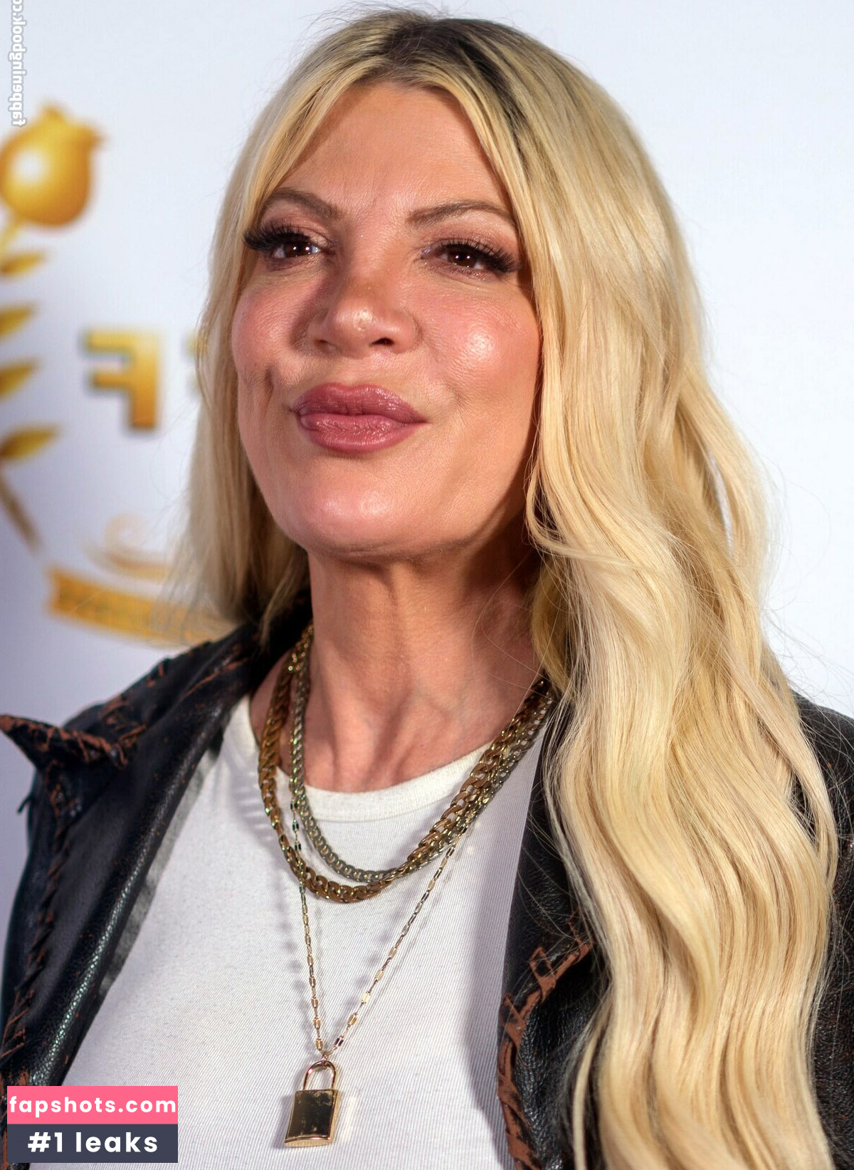 Tori Spelling Nahé úniky fotek pouze od fanoušků #17 - Fapshots