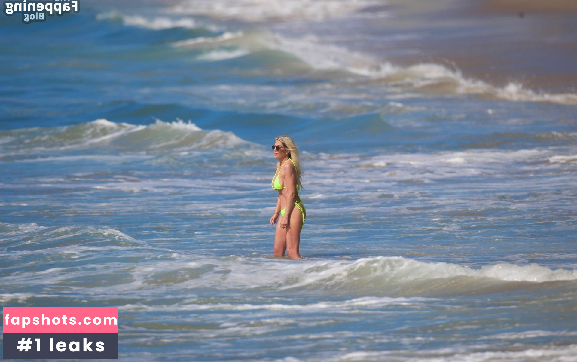 Tori Spelling Nude Leaks OnlyFans Photos #23 - LeakJerk