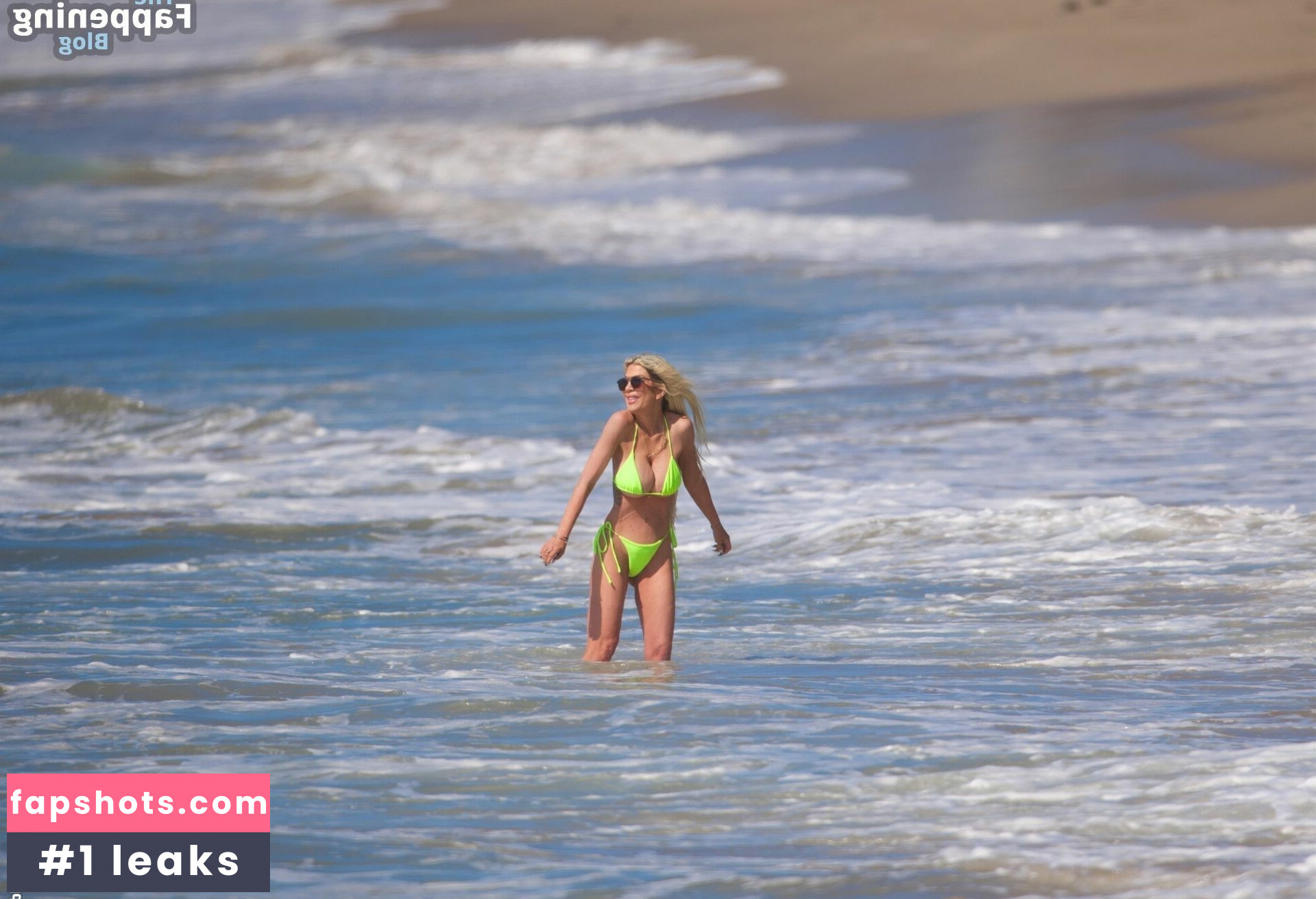 Tori Spelling Nude Leaks OnlyFans Photos #40 - LeakJerk