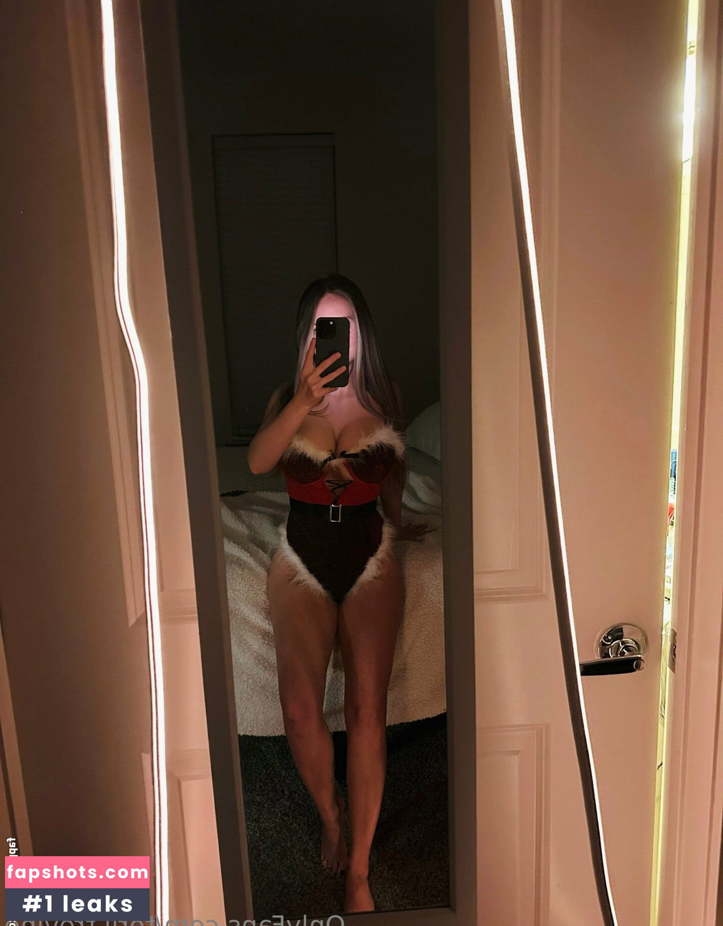 Tori Trevino gallery photo #5