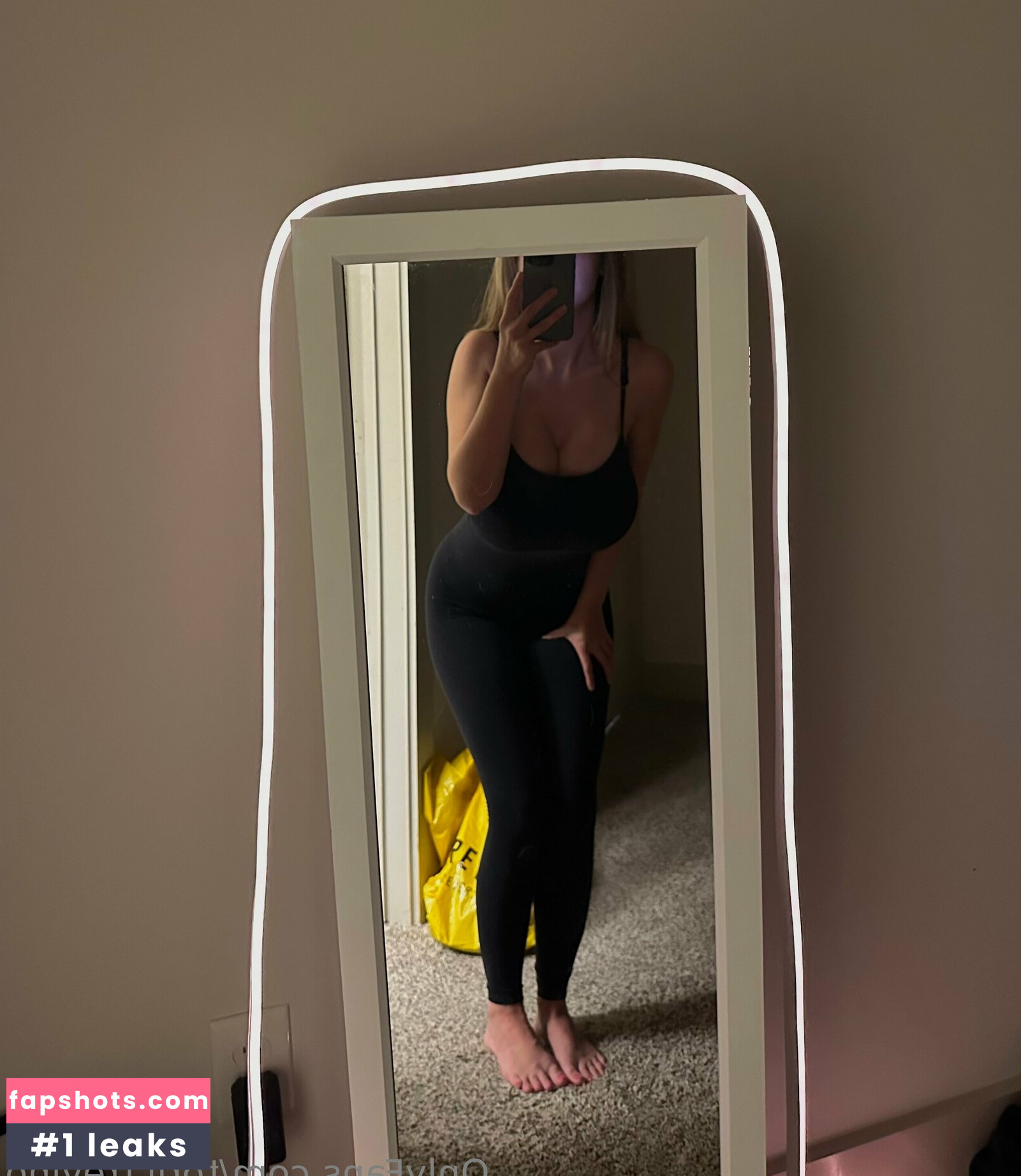 torii.trevino gallery photo #25