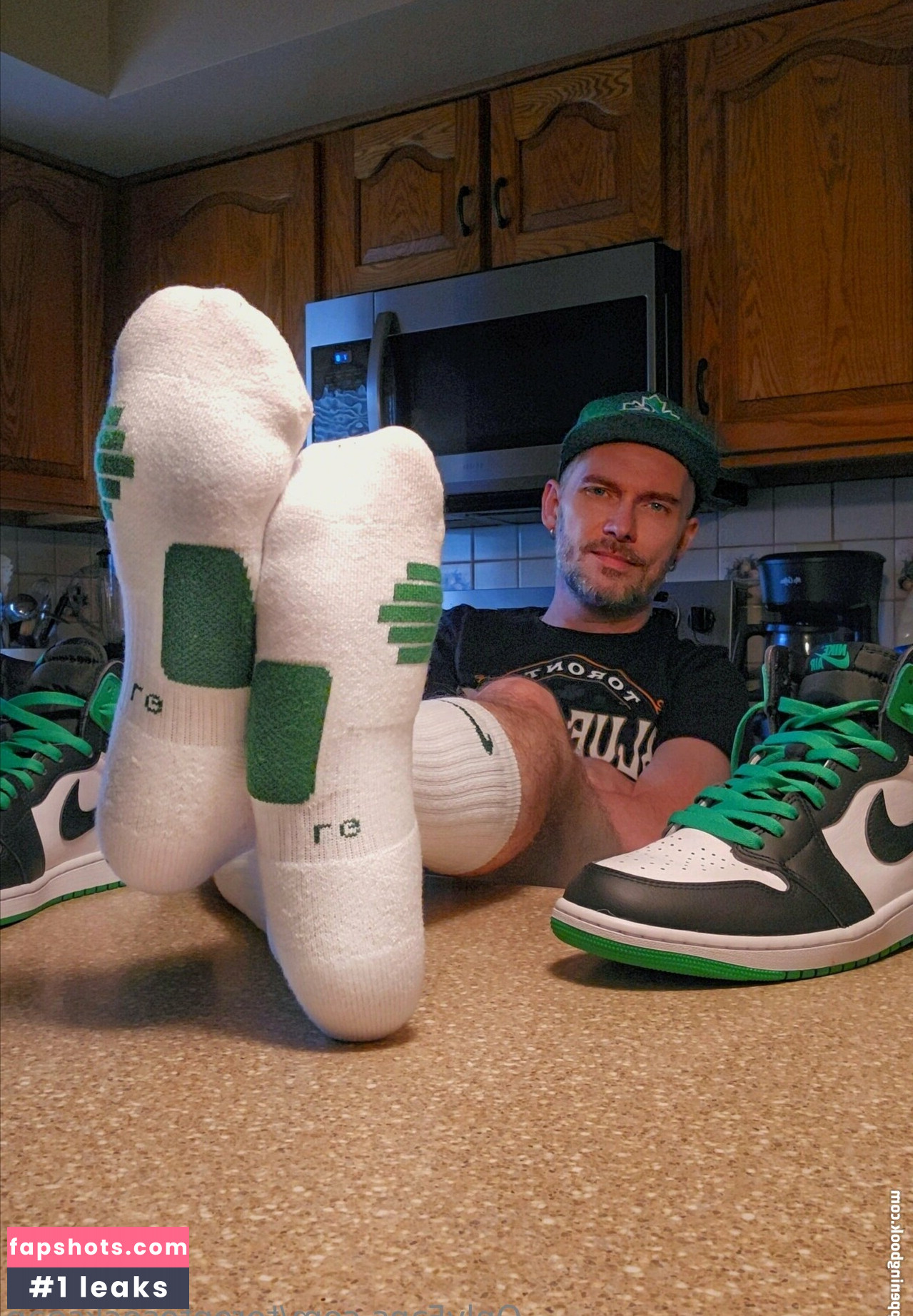 torontosocksean gallery photo #2