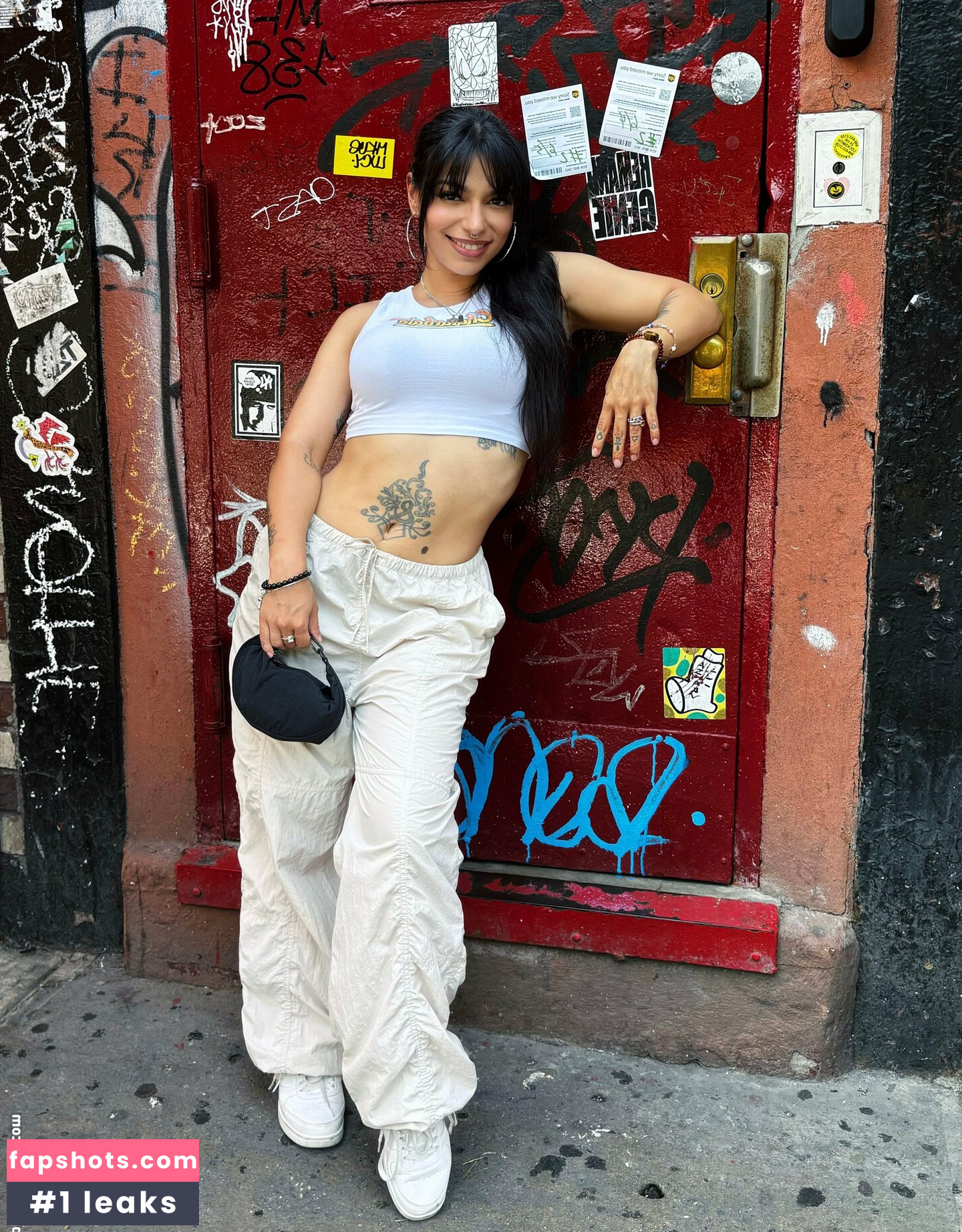 torothadon gallery photo #2