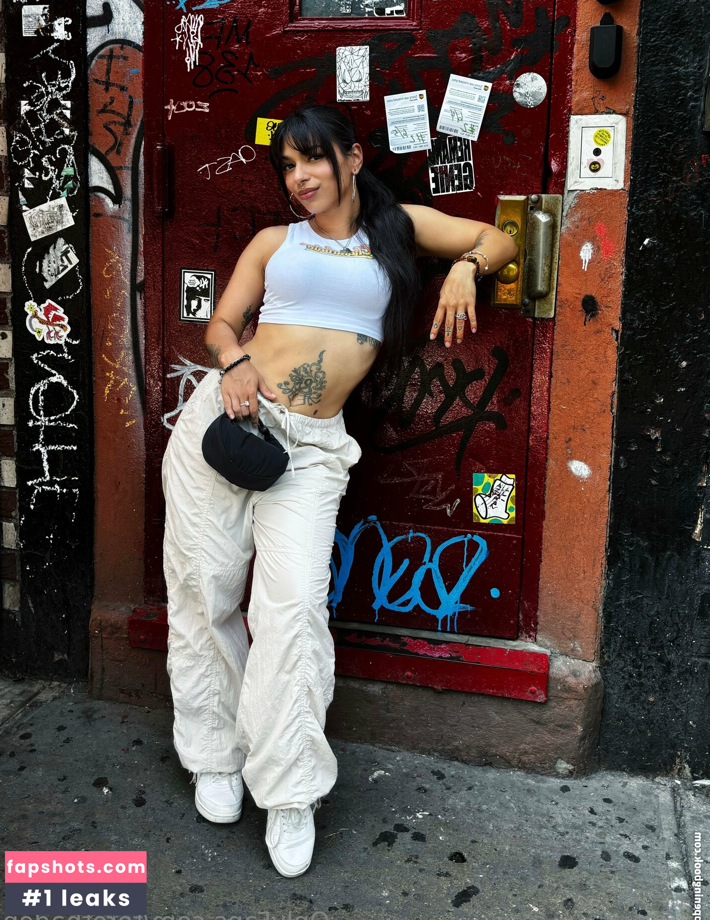 torothadon gallery photo #6