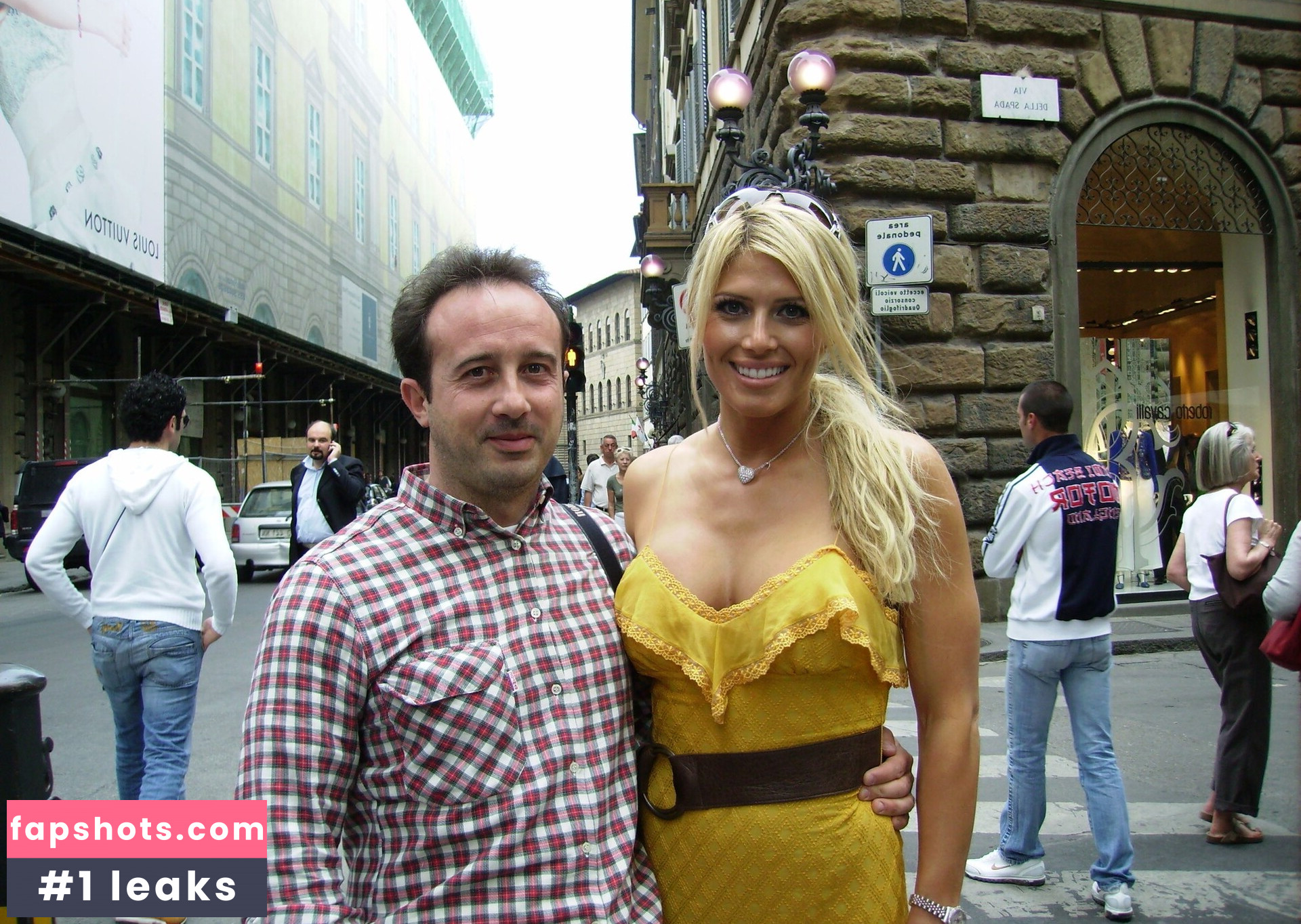 Torrie Wilson gallery photo #229