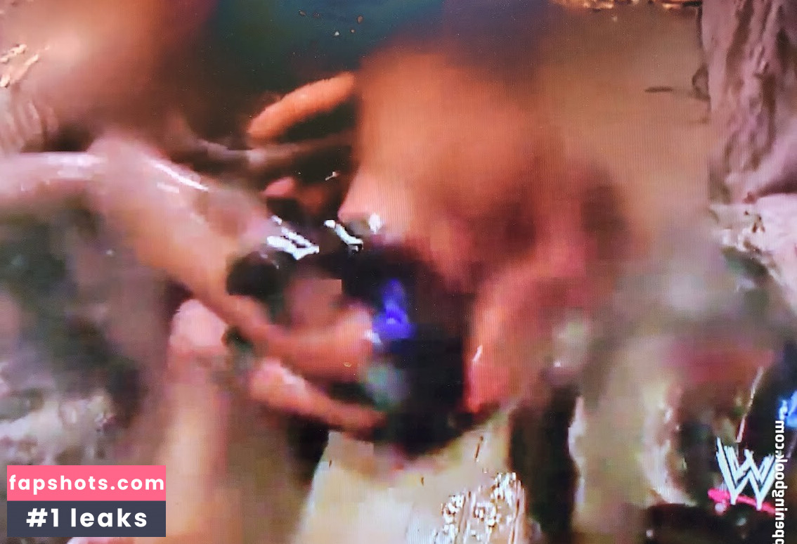 Torrie Wilson gallery photo #273