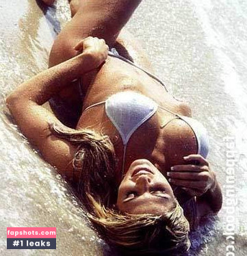 Torrie Wilson gallery photo #324