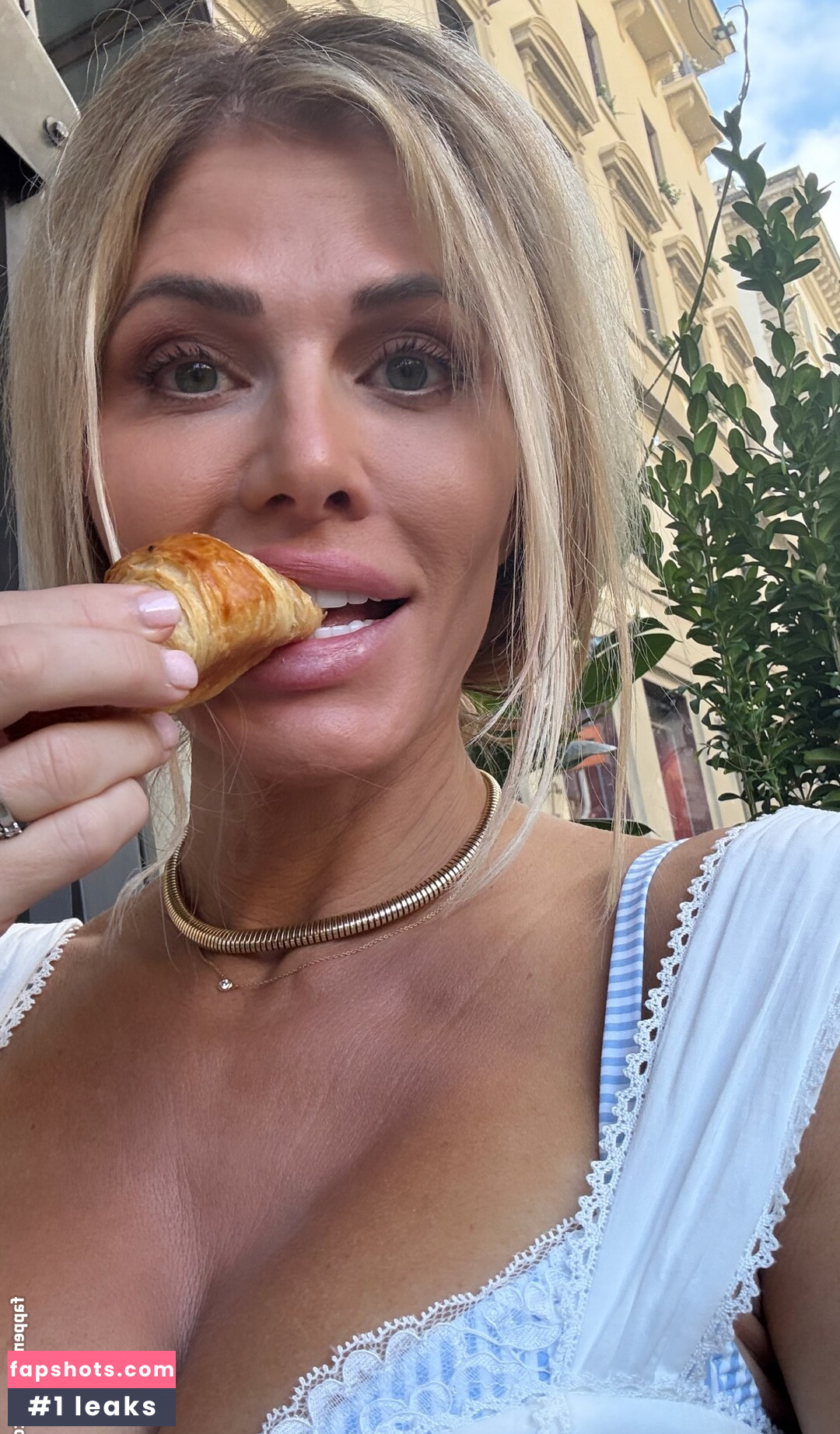 Torrie Wilson gallery photo #43