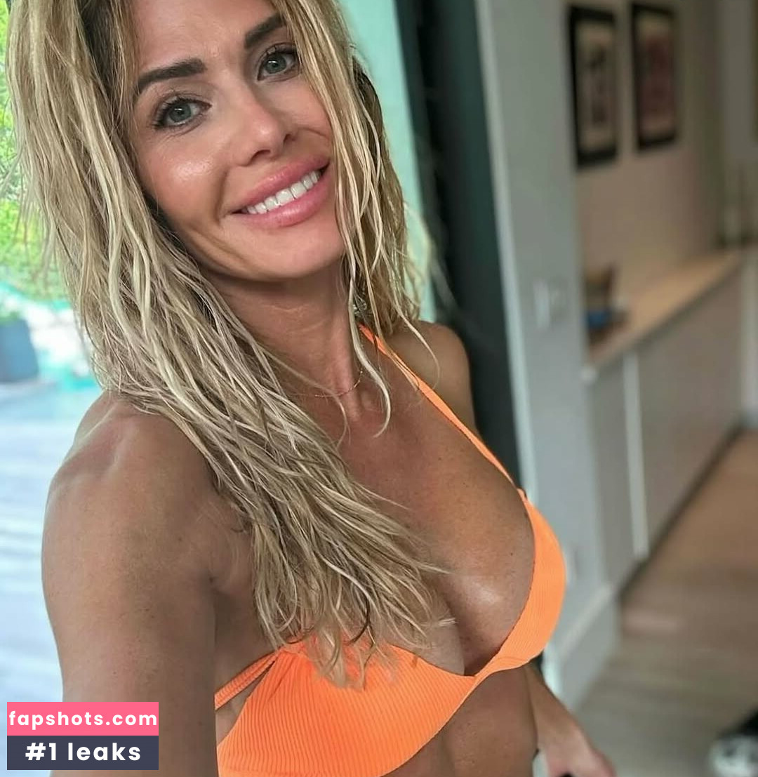 Torrie Wilson gallery photo #50