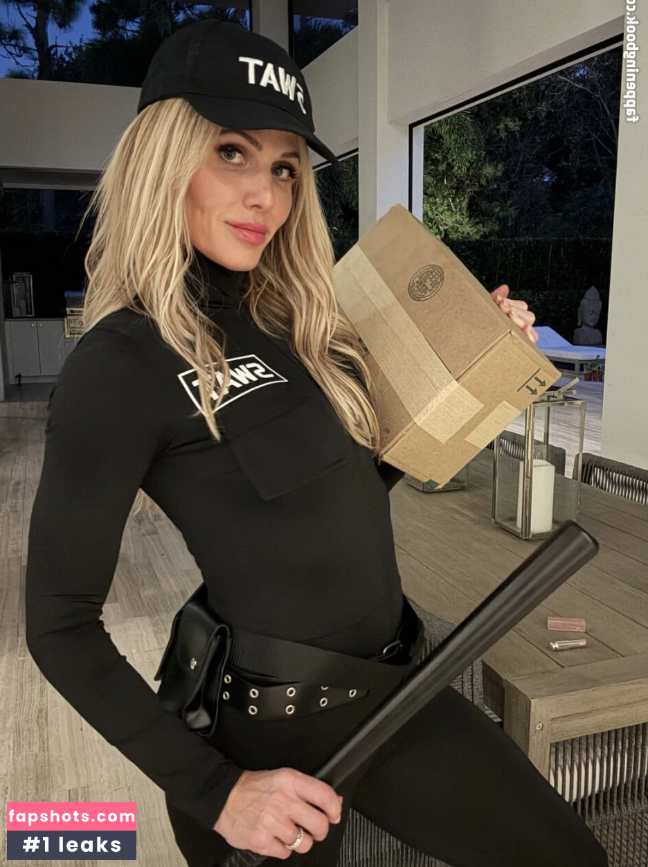 Torrie Wilson gallery photo #8