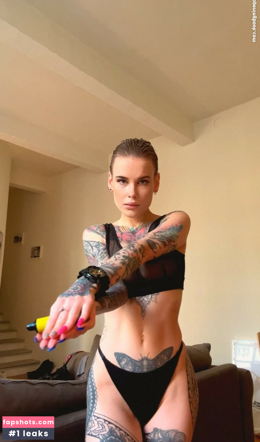 Tory Inve gallery photo #8