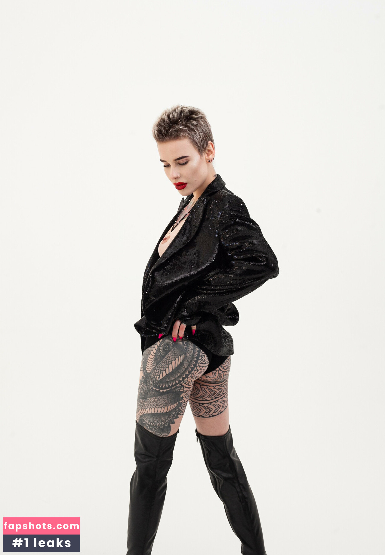 Tory Inve gallery photo #9