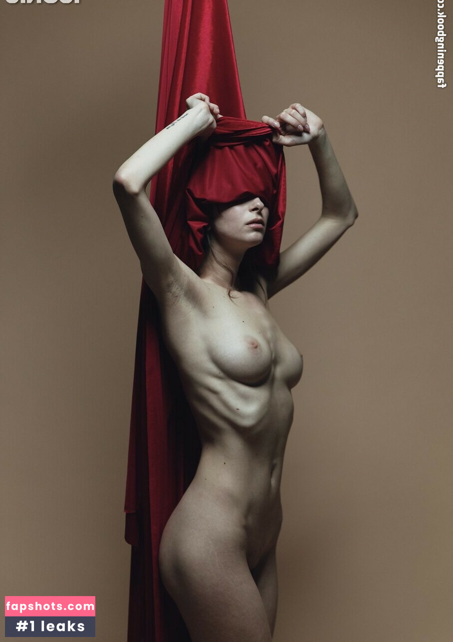 Tosca gallery photo #5