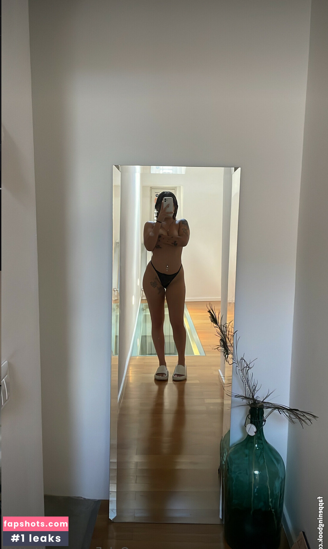 Totiicarrasco nude babe gallery