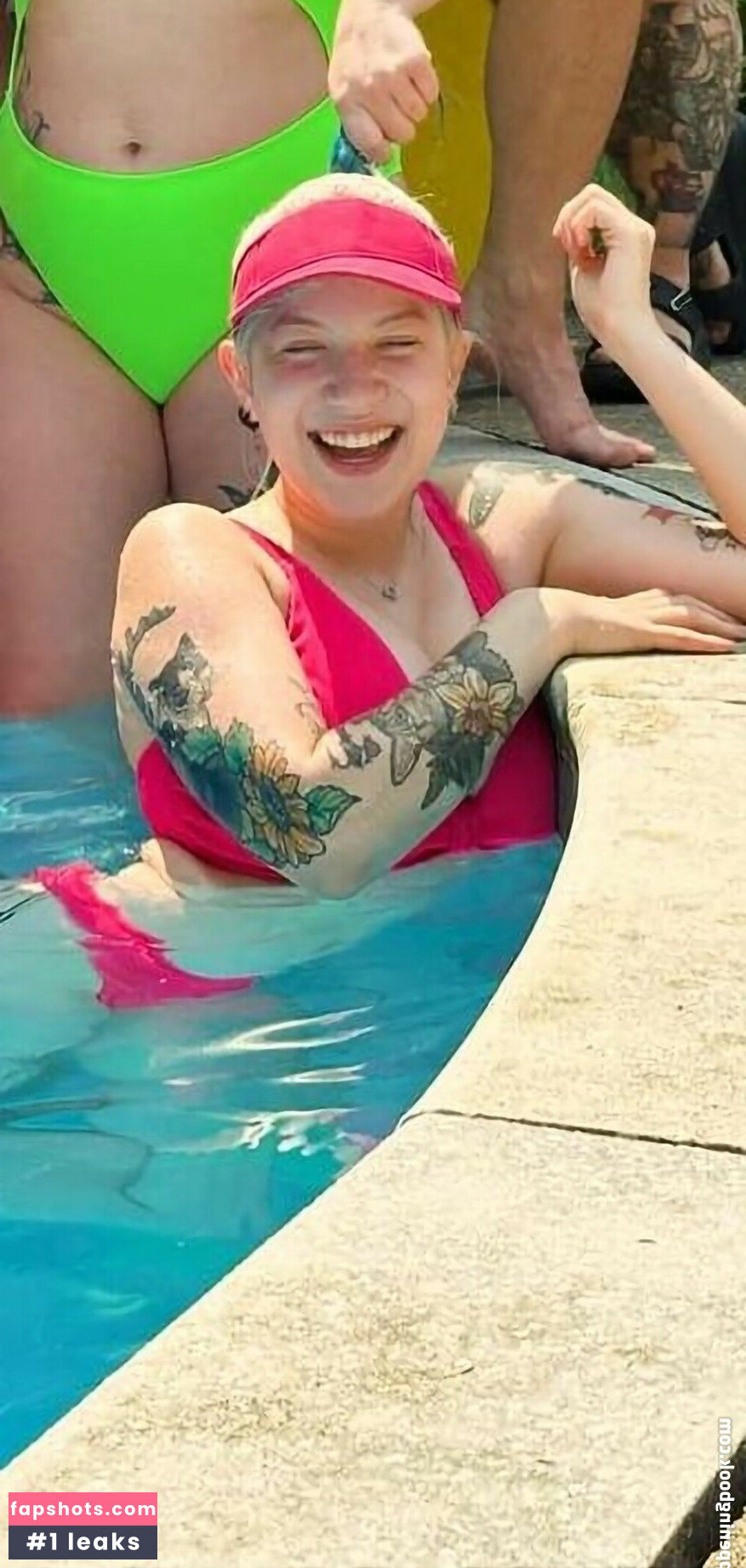 Touki00 gallery photo #7