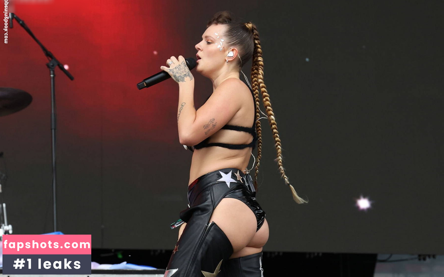 Tove Lo gallery photo #12