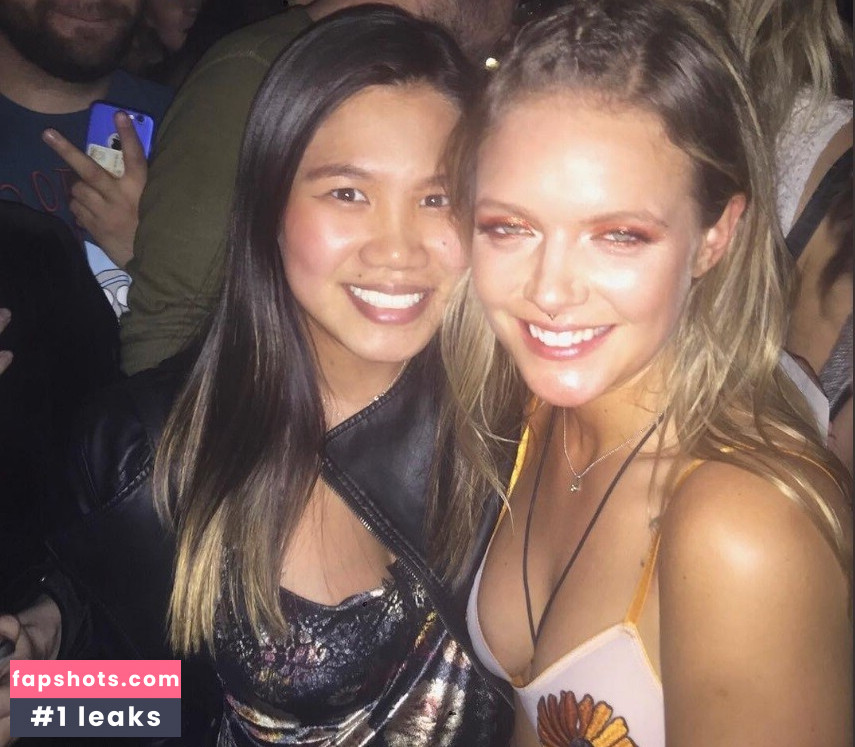 Tove Lo gallery photo #220