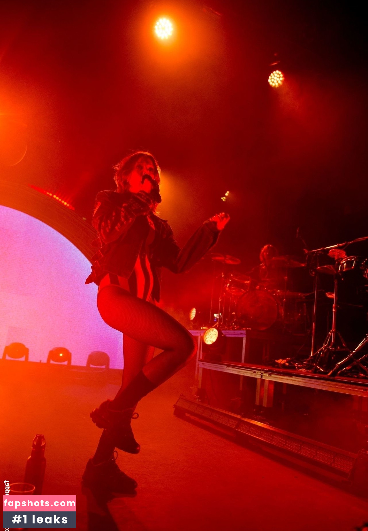 Tove Lo gallery photo #399