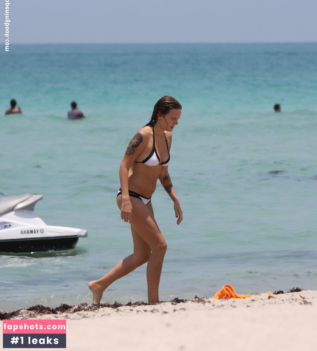 Tove Lo gallery photo #457