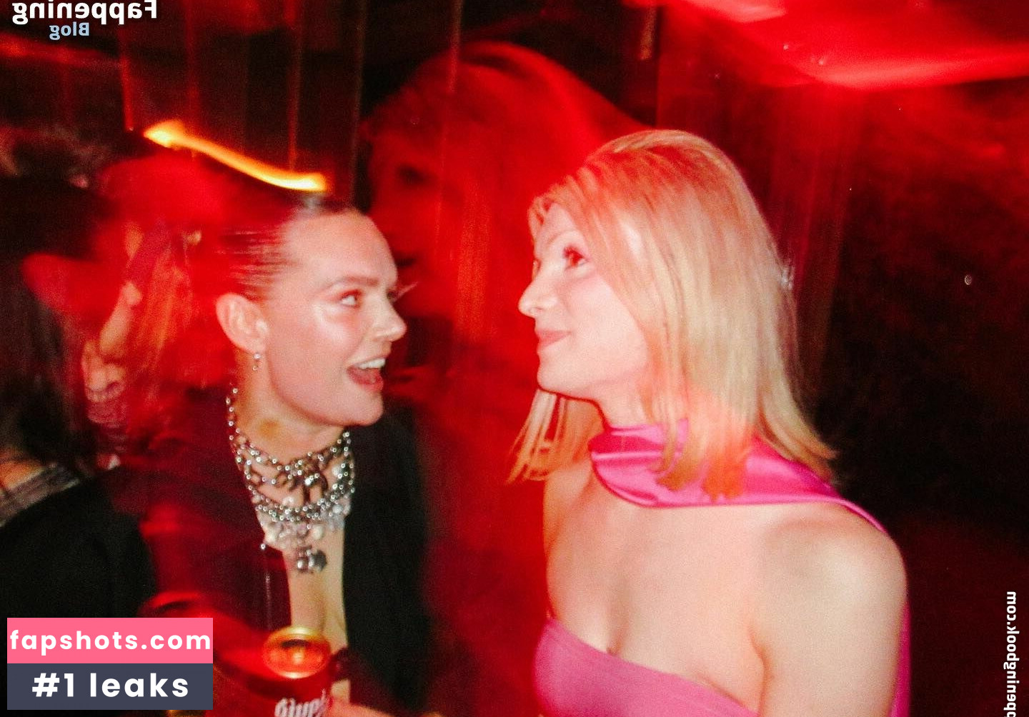 Tove Lo gallery photo #50