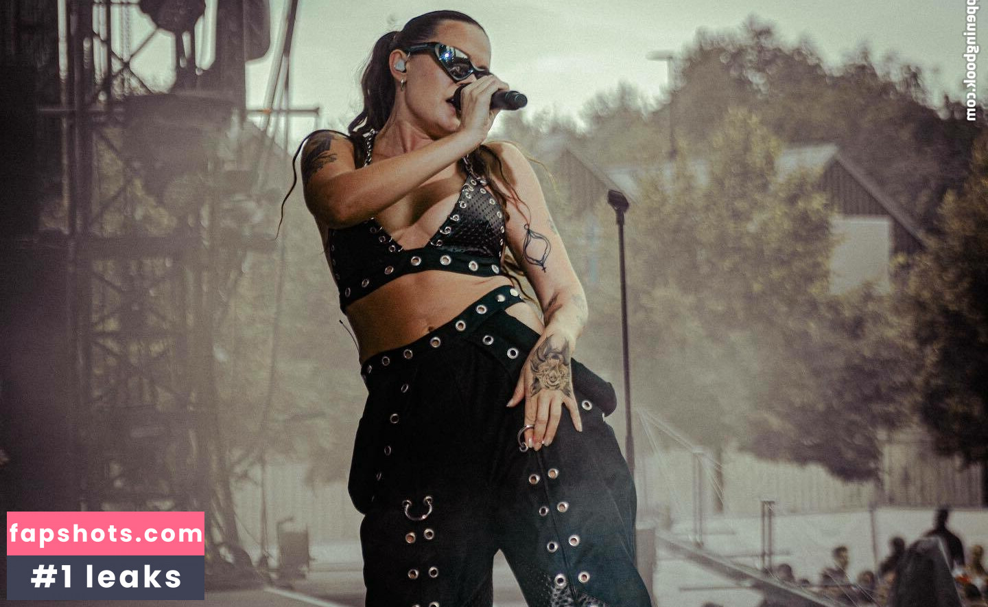 Tove Lo gallery photo #73