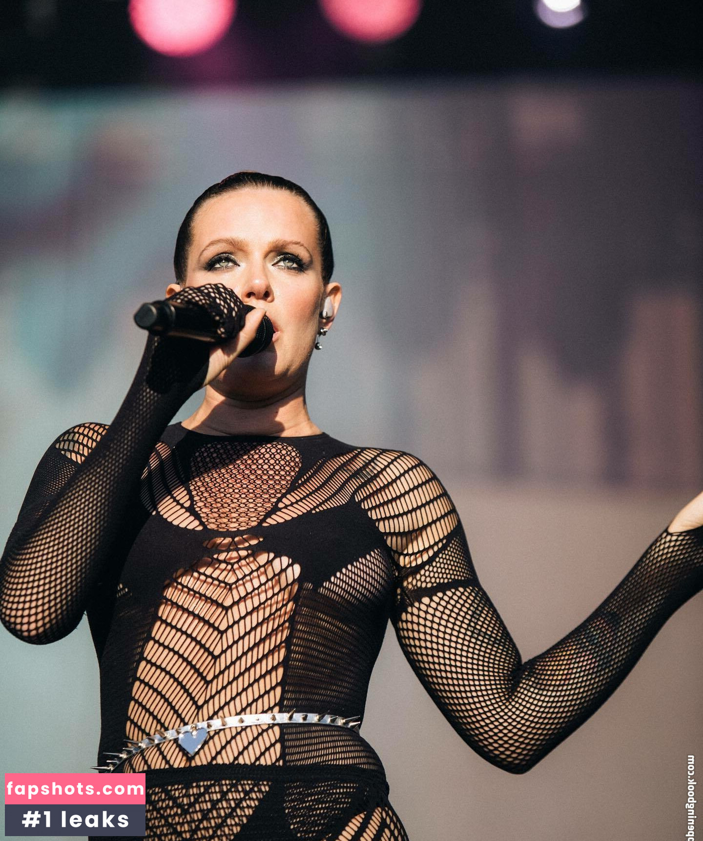 Tove Lo gallery photo #91