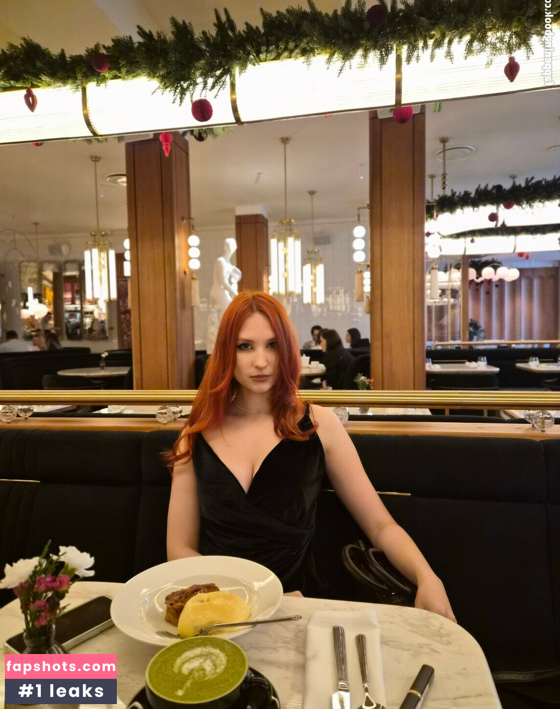 ToxieFoxy gallery photo #7