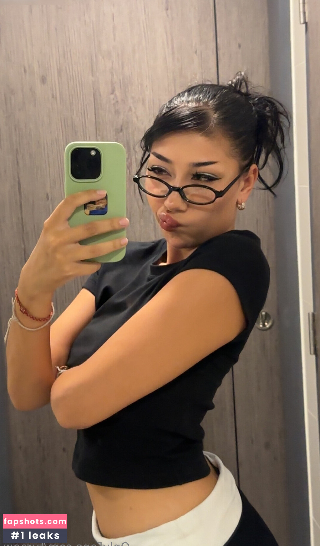 tr.yaz Nude Leaks OnlyFans Photos #9 - LeakJerk