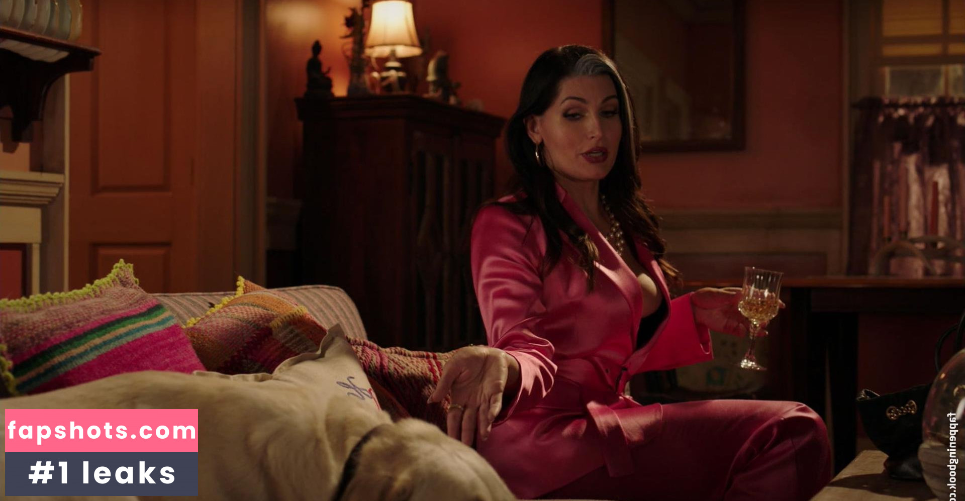 Trace Lysette gallery photo #40