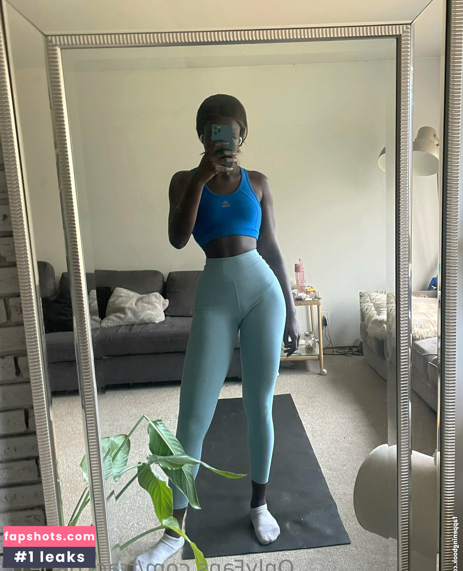 trackbabe18 gallery photo #4