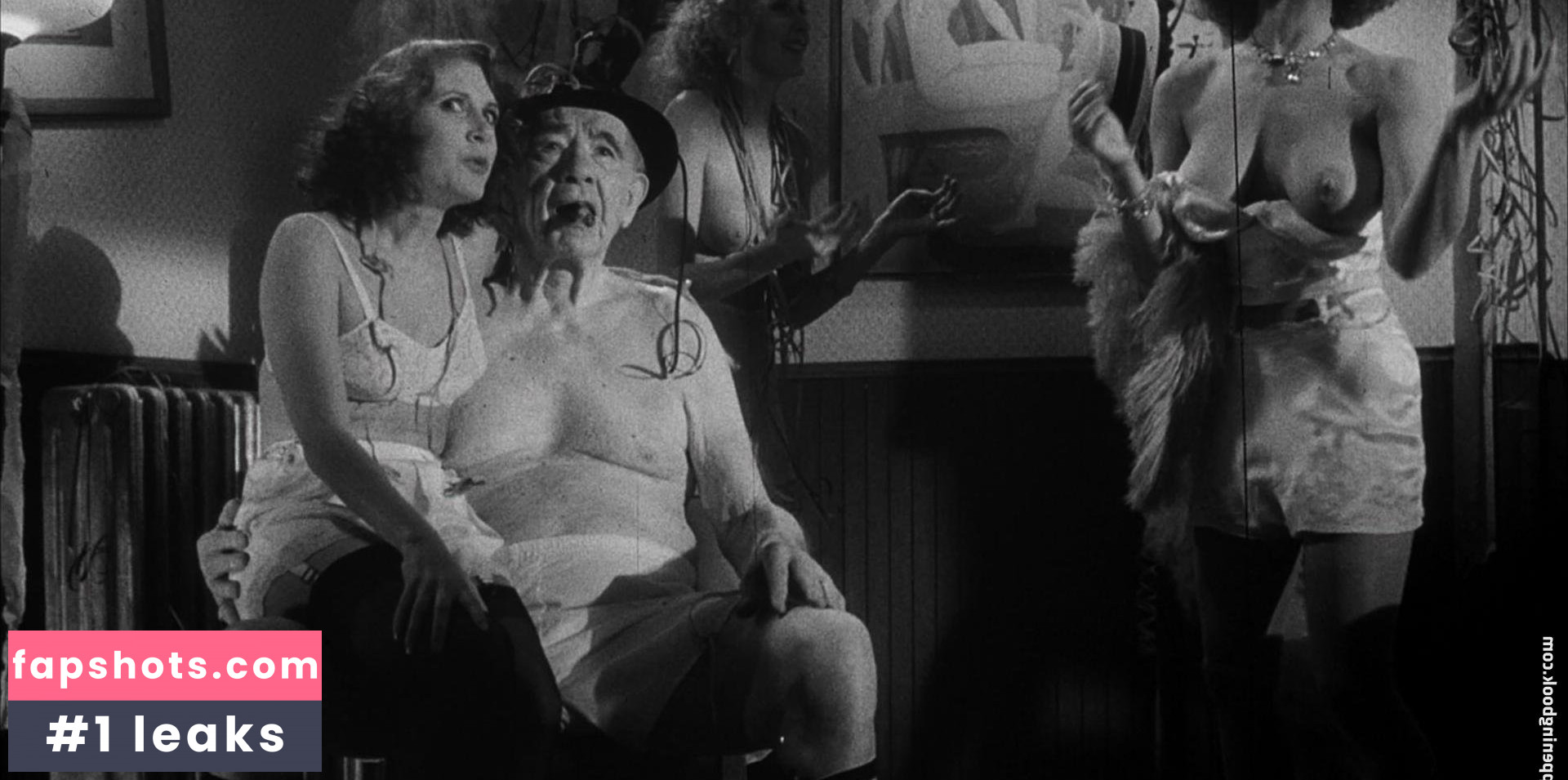 Tracy Hutchinson Nude Leaks OnlyFans Photos #6 - Fapshots