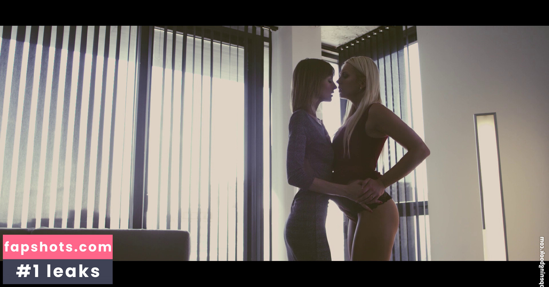 Tracy Lindsay gallery photo #19