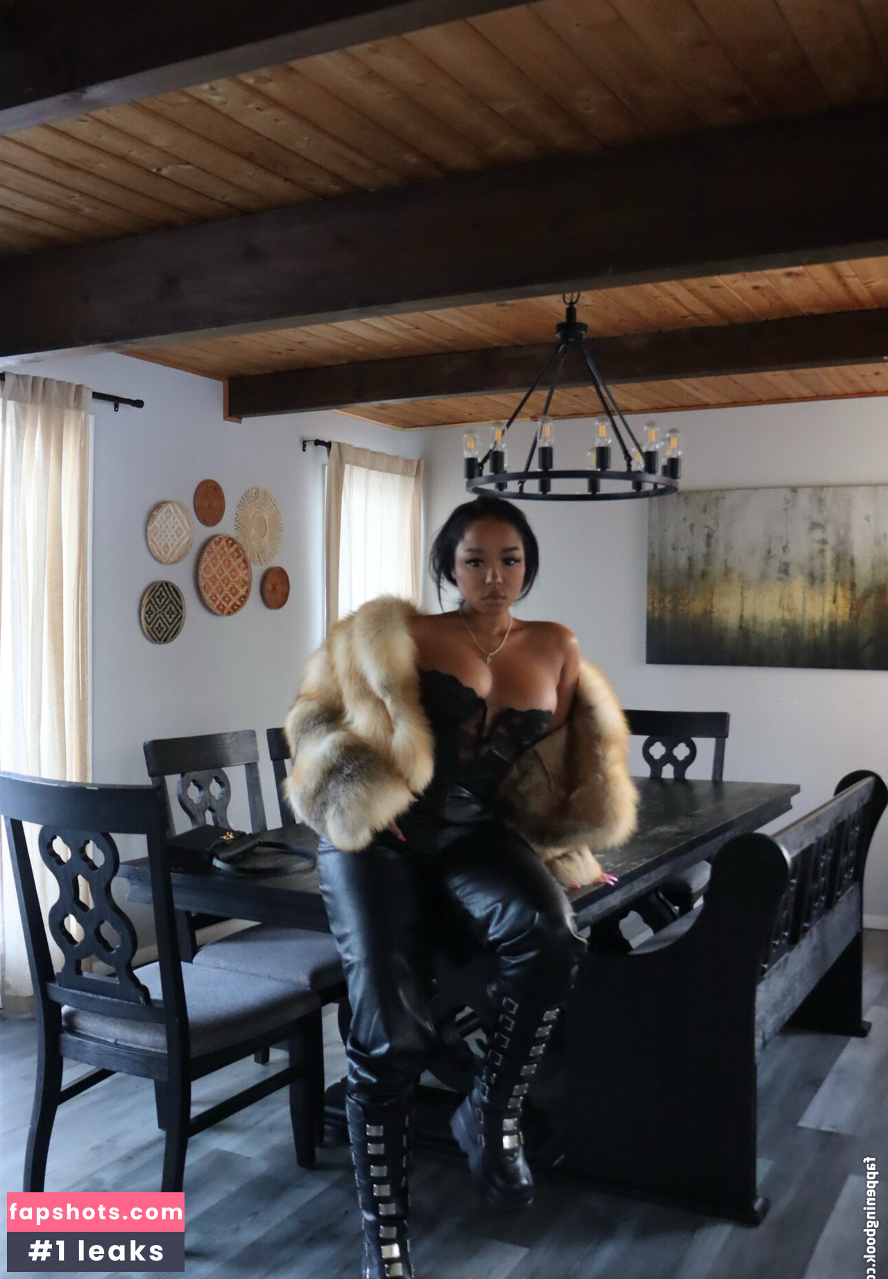 Trapezoidmouth gallery photo #12