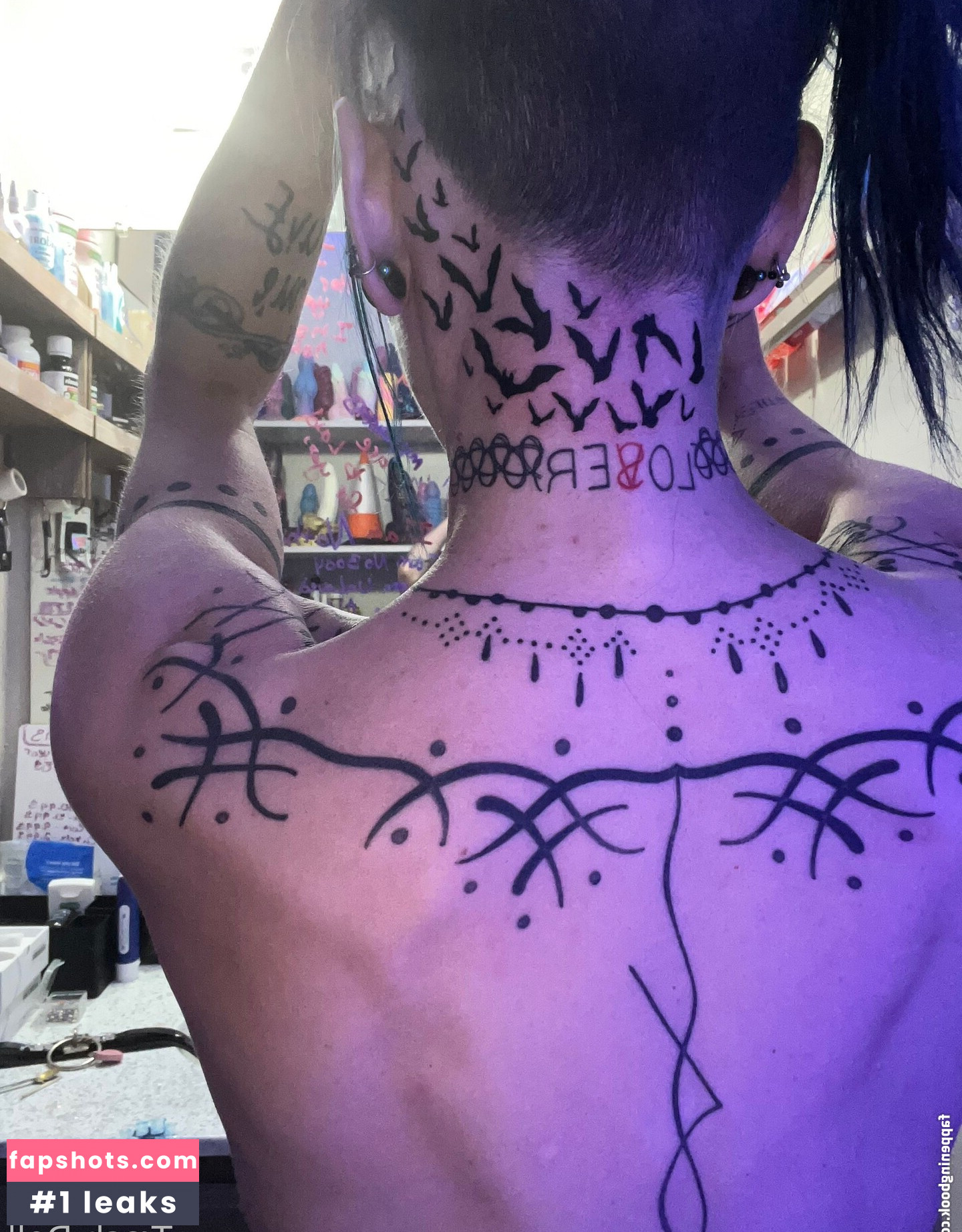 TrashDoll gallery photo #4