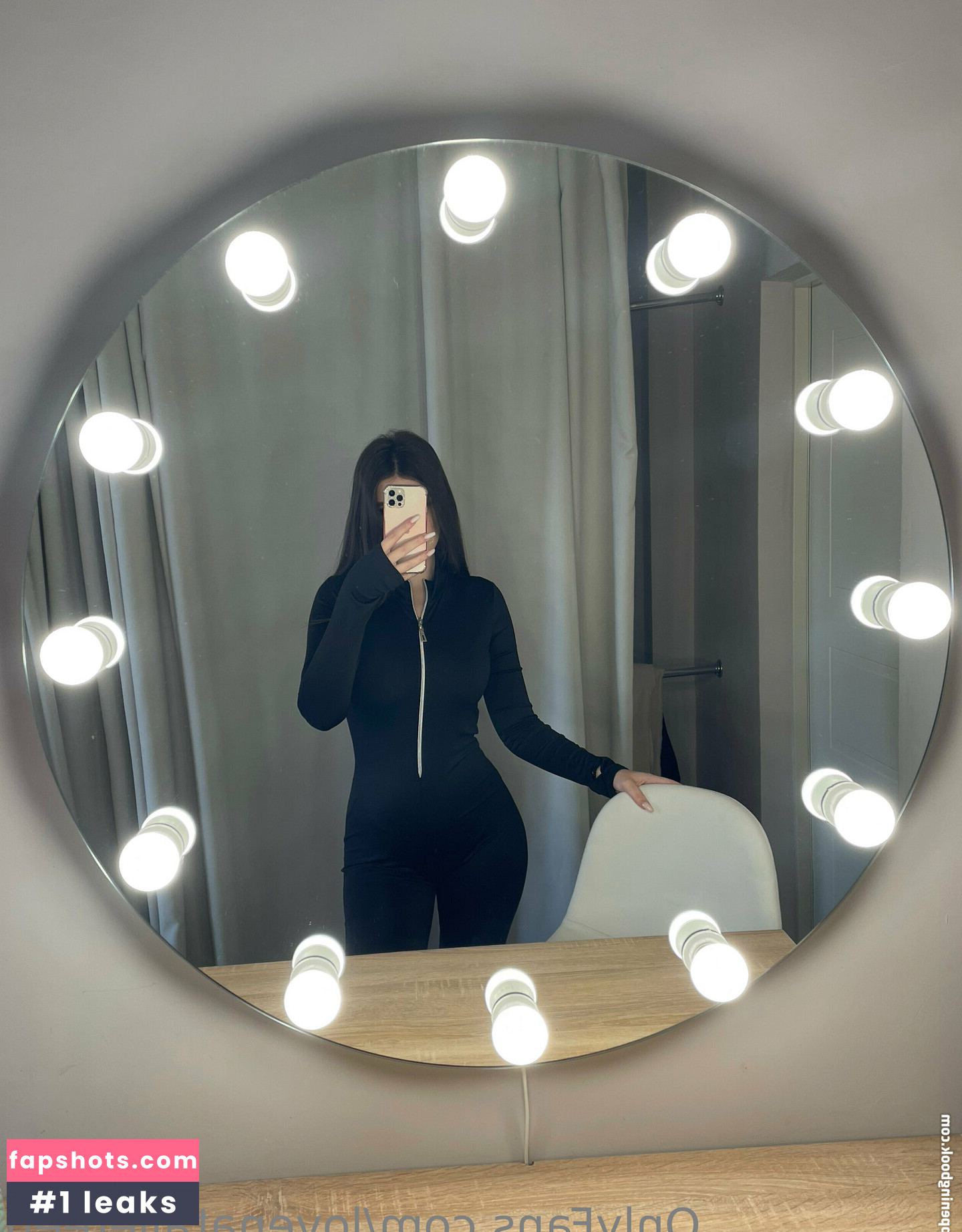 travelthewholeworld Nude Leaks OnlyFans Photos #25 - LeakJerk