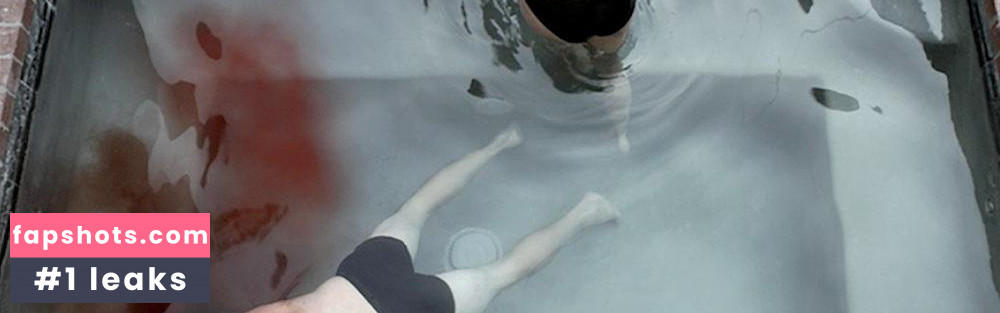 Tricia Helfer gallery photo #125