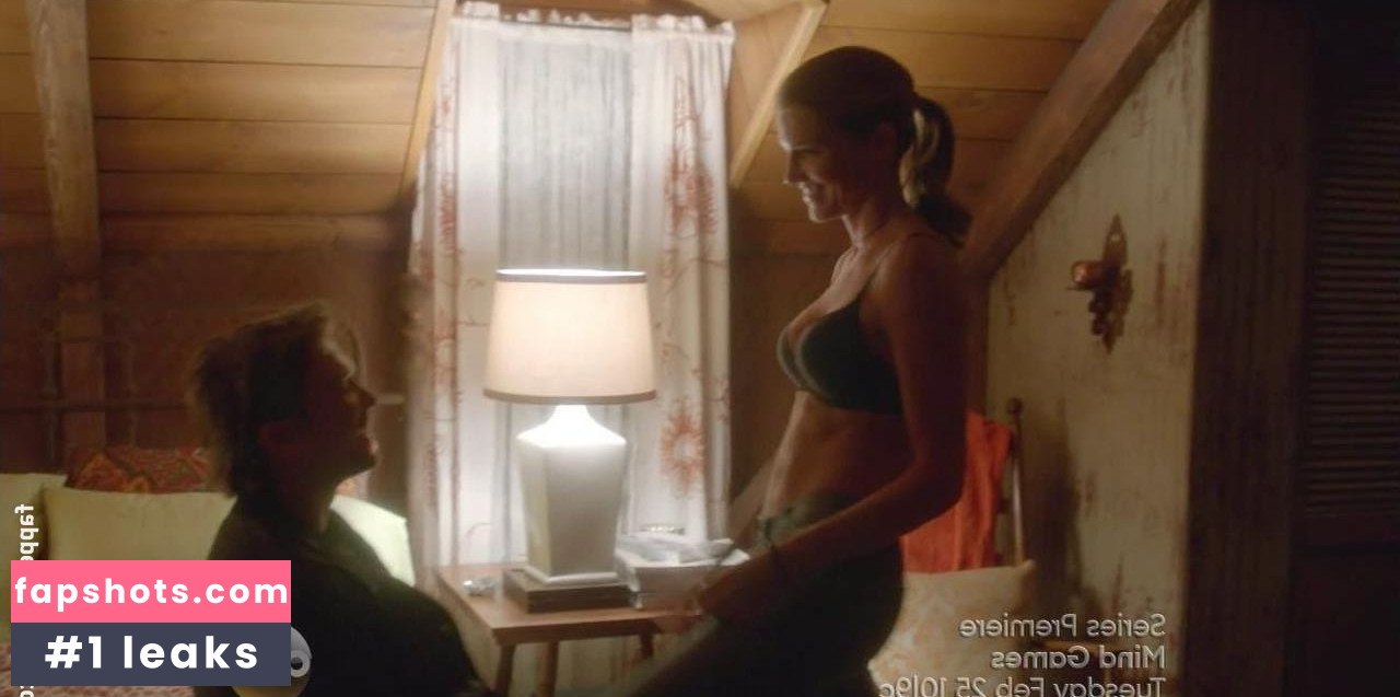 Tricia Helfer gallery photo #132