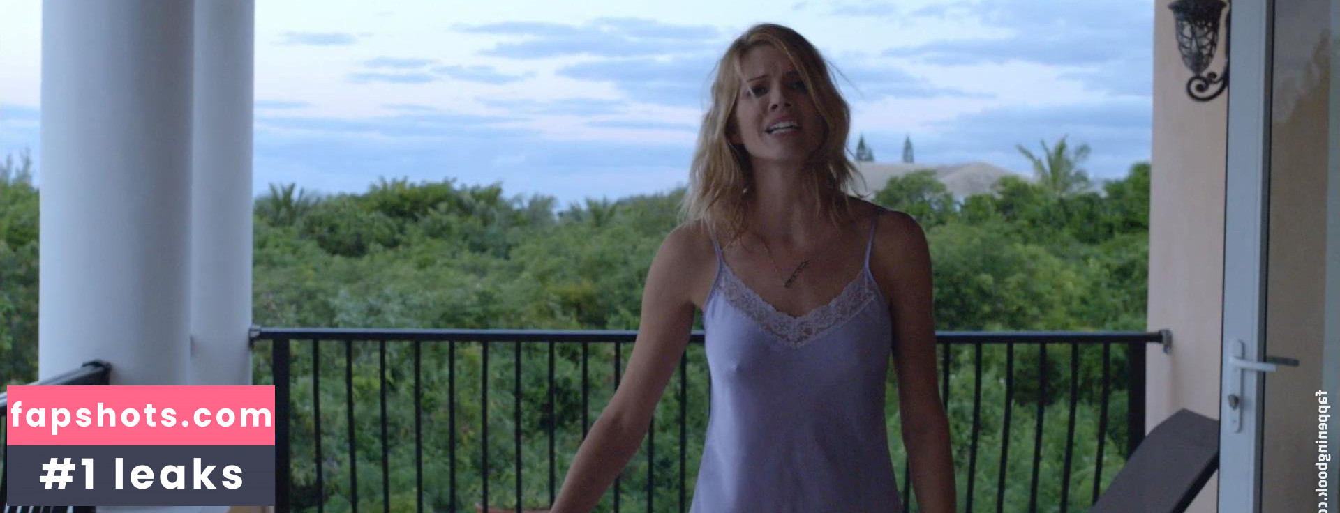 Tricia Helfer gallery photo #135