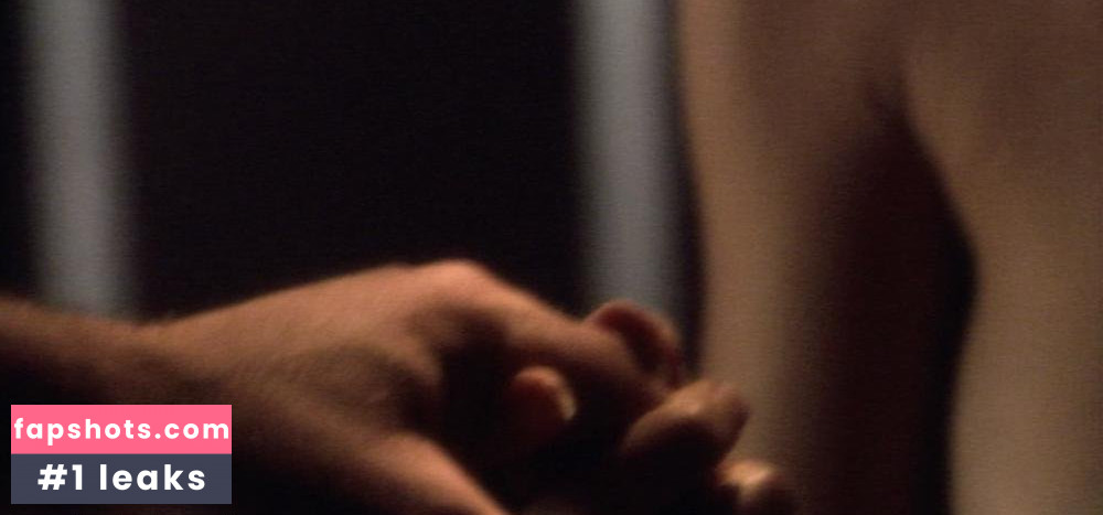 Tricia Helfer gallery photo #161