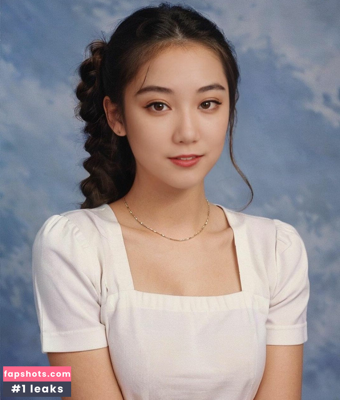 triciaisabirdy gallery photo #4