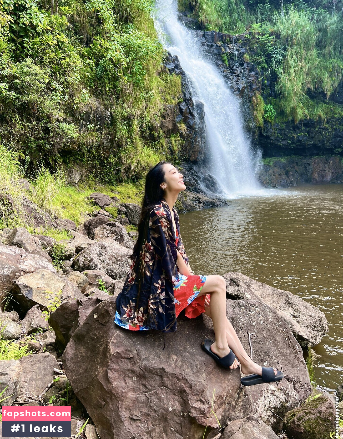 triciaisabirdy gallery photo #37